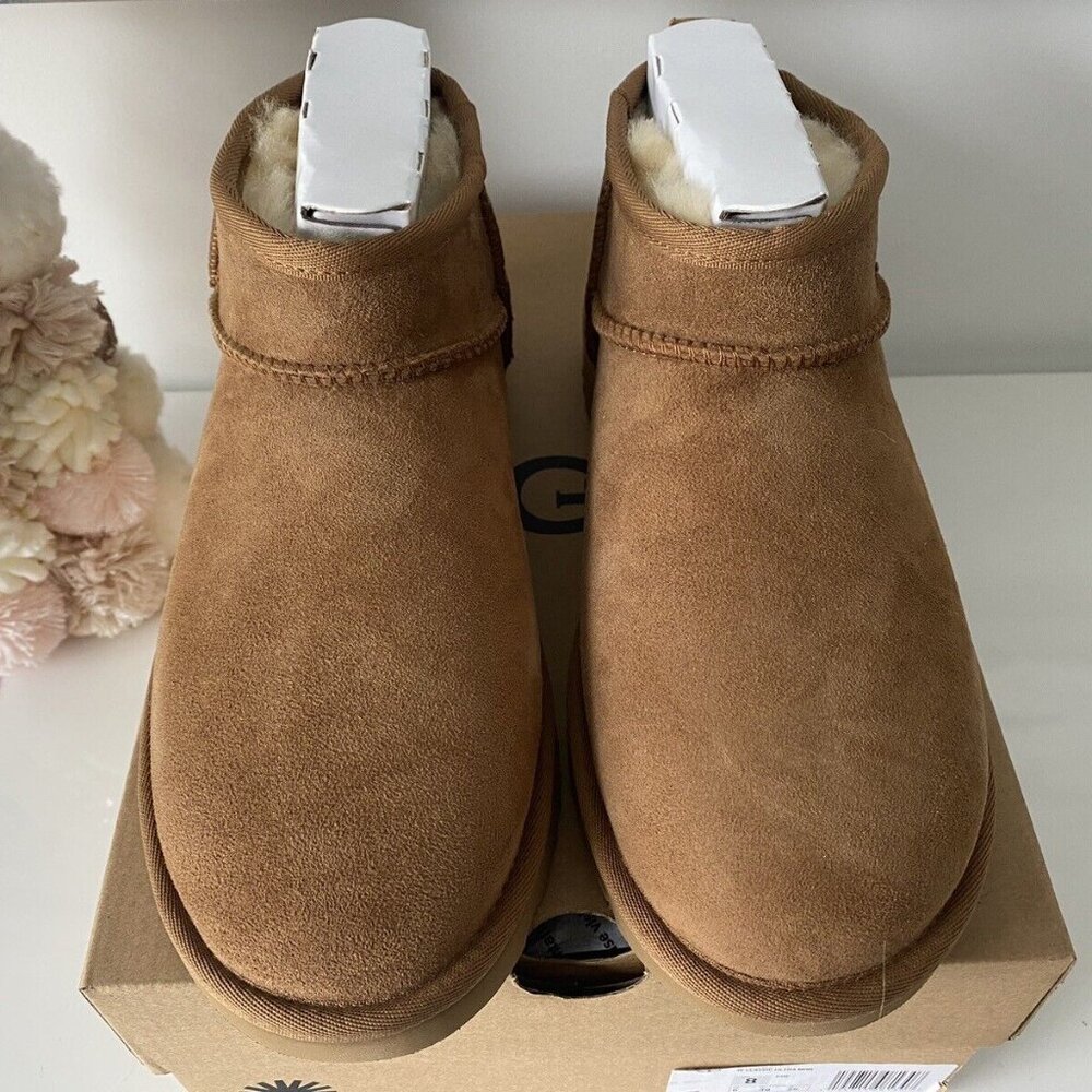 NEW IN BOX UGG classic ultra mini - Picture 4 of 6